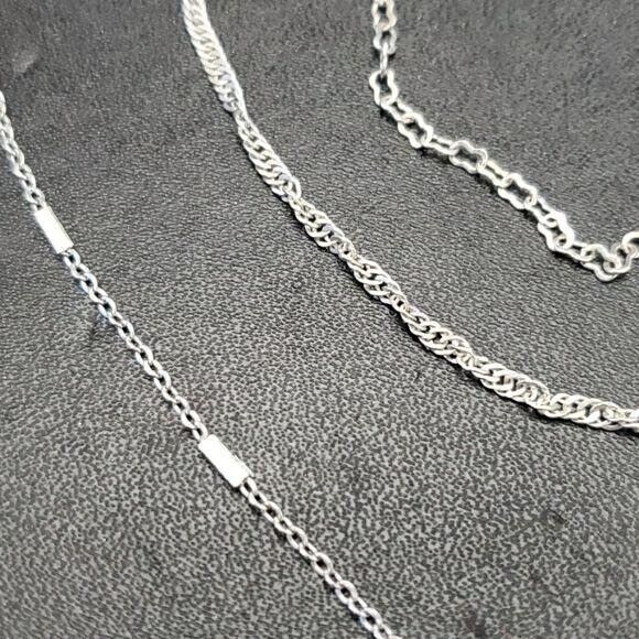 *Sale* Charming Charlie silver tone triple layer pearl necklace - Picture 4 of 12